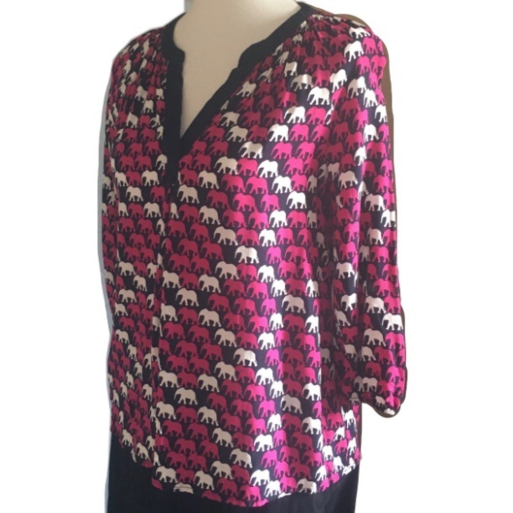 🎒 BTS SALE 📚 Crown & Ivy Elephant Print Top Navy Pink Rayon Blouse Medium Petite